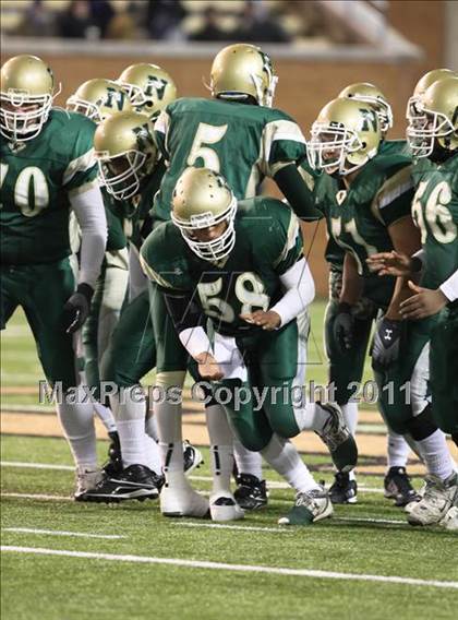 Thumbnail 3 in Northeastern vs. Salisbury (NCHSAA 2AA Final) photogallery.
