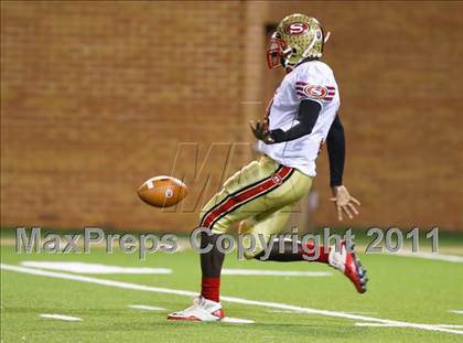 Thumbnail 2 in Northeastern vs. Salisbury (NCHSAA 2AA Final) photogallery.