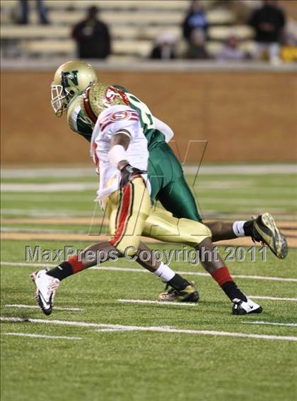 Thumbnail 1 in Northeastern vs. Salisbury (NCHSAA 2AA Final) photogallery.