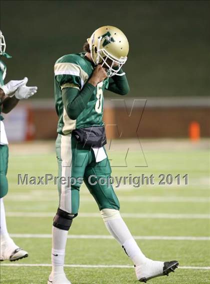 Thumbnail 2 in Northeastern vs. Salisbury (NCHSAA 2AA Final) photogallery.