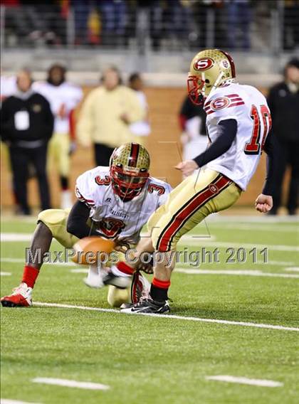 Thumbnail 1 in Northeastern vs. Salisbury (NCHSAA 2AA Final) photogallery.