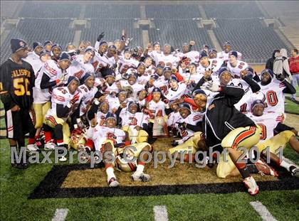Thumbnail 2 in Northeastern vs. Salisbury (NCHSAA 2AA Final) photogallery.