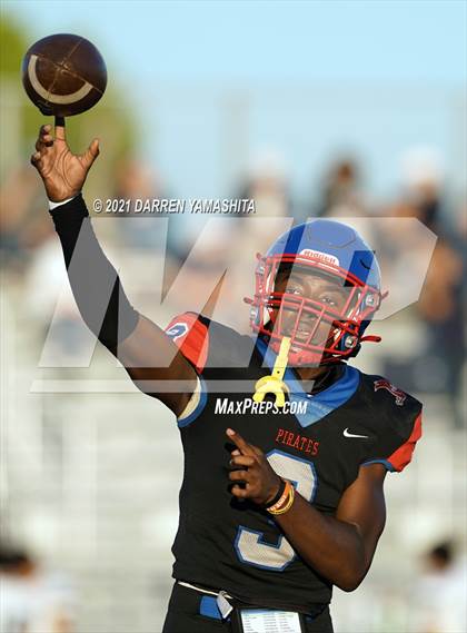 Thumbnail 3 in Bellarmine College Prep @ San Leandro photogallery.