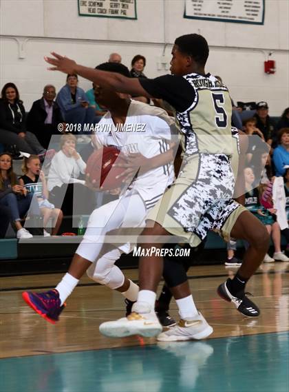 Thumbnail 2 in Malibu vs. California Military Institute (CIF 5AAA 2nd Round Playoff) photogallery.