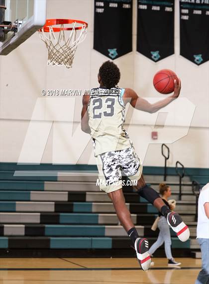 Thumbnail 2 in Malibu vs. California Military Institute (CIF 5AAA 2nd Round Playoff) photogallery.