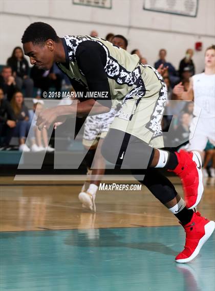 Thumbnail 2 in Malibu vs. California Military Institute (CIF 5AAA 2nd Round Playoff) photogallery.