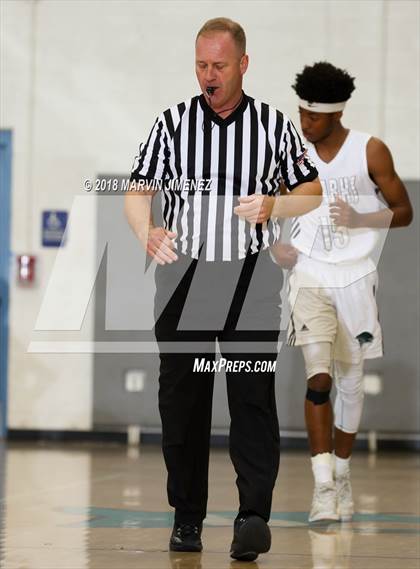 Thumbnail 2 in Malibu vs. California Military Institute (CIF 5AAA 2nd Round Playoff) photogallery.