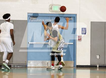 Thumbnail 1 in Malibu vs. California Military Institute (CIF 5AAA 2nd Round Playoff) photogallery.