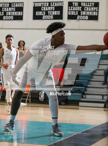 Thumbnail 2 in Malibu vs. California Military Institute (CIF 5AAA 2nd Round Playoff) photogallery.