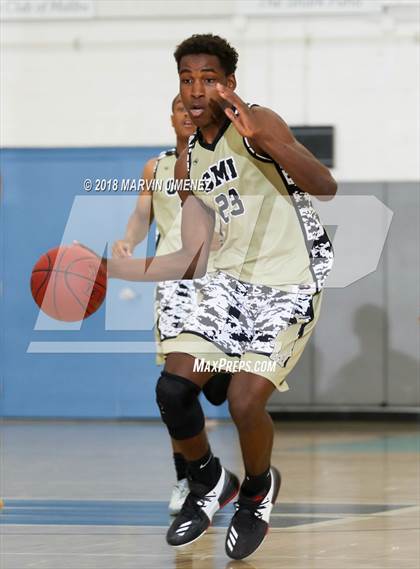 Thumbnail 2 in Malibu vs. California Military Institute (CIF 5AAA 2nd Round Playoff) photogallery.