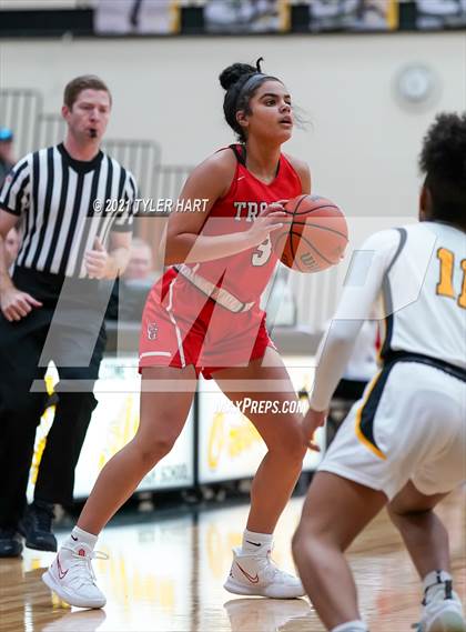 Thumbnail 2 in Center Grove @ Avon photogallery.