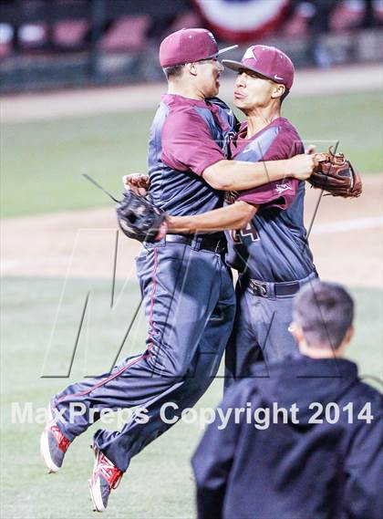 Thumbnail 3 in Monterey vs. St. Francis CC (CIF CCS D2 Semifinals) photogallery.