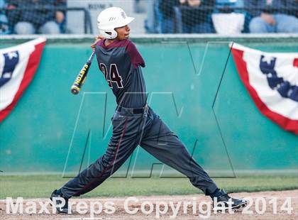 Thumbnail 3 in Monterey vs. St. Francis CC (CIF CCS D2 Semifinals) photogallery.