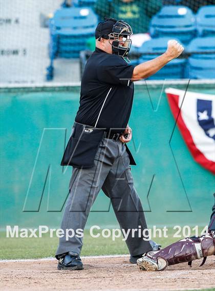 Thumbnail 1 in Monterey vs. St. Francis CC (CIF CCS D2 Semifinals) photogallery.