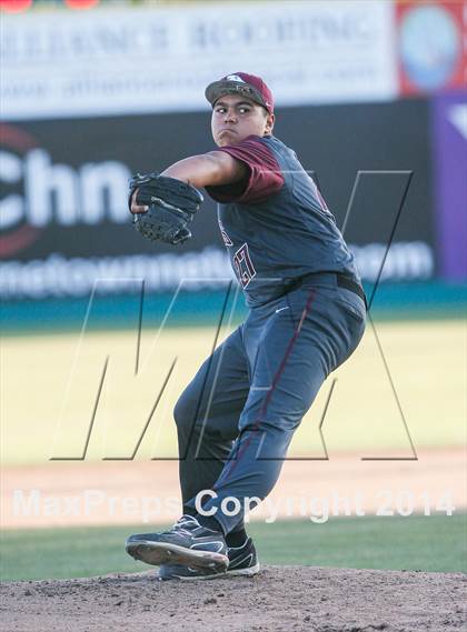 Thumbnail 1 in Monterey vs. St. Francis CC (CIF CCS D2 Semifinals) photogallery.