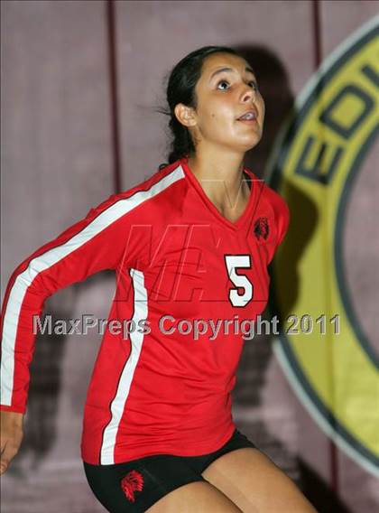 Thumbnail 3 in Ripon vs Hoover (Viking Classic Tournament) photogallery.