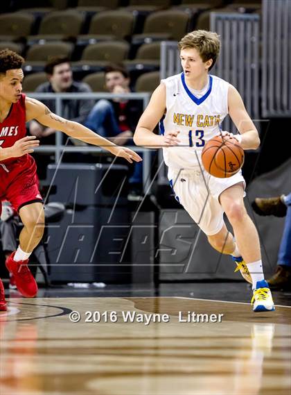 Thumbnail 2 in Holmes vs Newport Central Catholic photogallery.