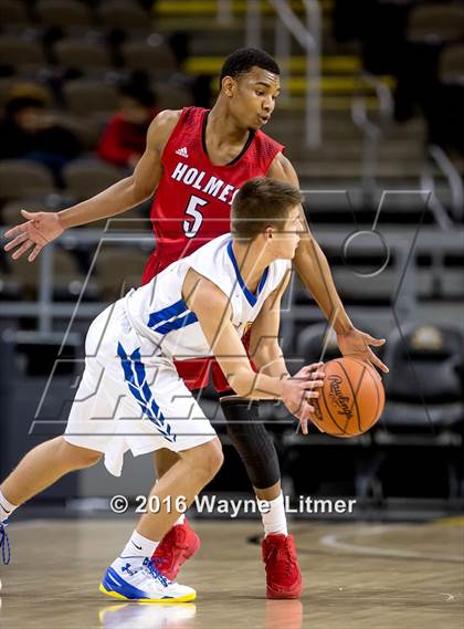 Thumbnail 1 in Holmes vs Newport Central Catholic photogallery.
