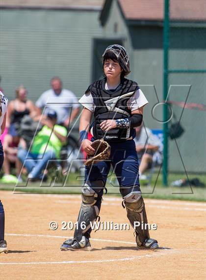 Thumbnail 2 in Chester vs Pine Plains (Section 9 Class C Final) photogallery.