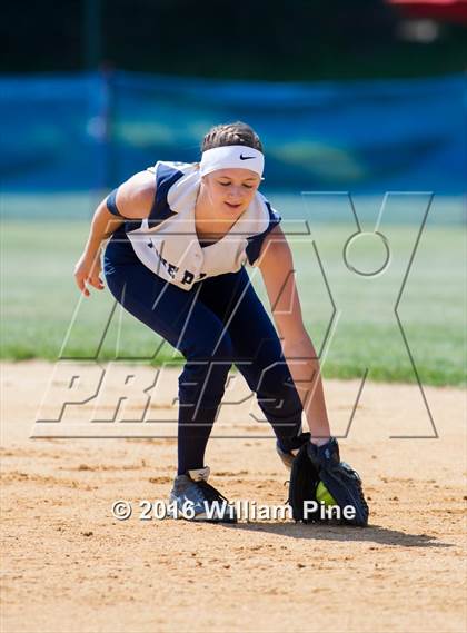 Thumbnail 2 in Chester vs Pine Plains (Section 9 Class C Final) photogallery.