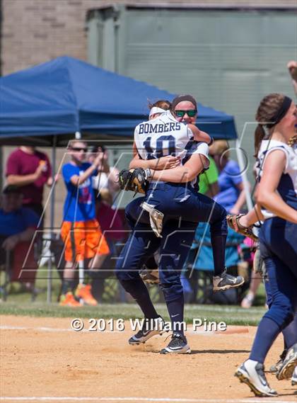 Thumbnail 3 in Chester vs Pine Plains (Section 9 Class C Final) photogallery.