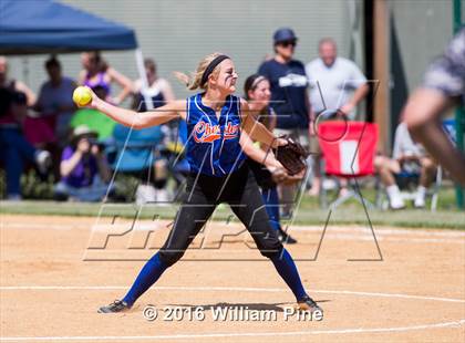 Thumbnail 3 in Chester vs Pine Plains (Section 9 Class C Final) photogallery.