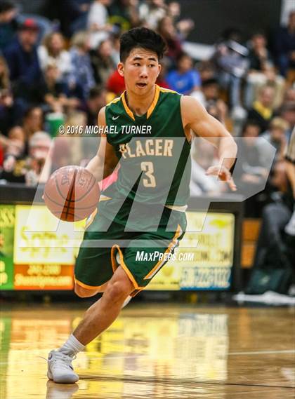 Thumbnail 1 in Shasta vs. Placer photogallery.