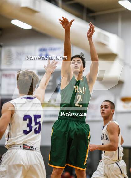 Thumbnail 1 in Shasta vs. Placer photogallery.
