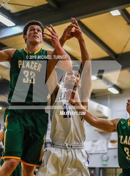 Thumbnail 3 in Shasta vs. Placer photogallery.