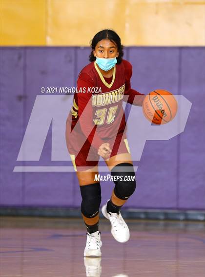 Thumbnail 2 in Downey vs. Lynwood photogallery.