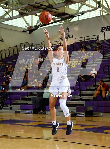 Thumbnail 2 in Downey vs. Lynwood photogallery.