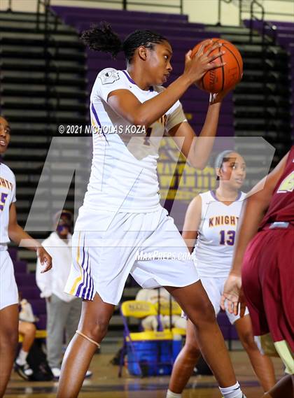 Thumbnail 2 in Downey vs. Lynwood photogallery.