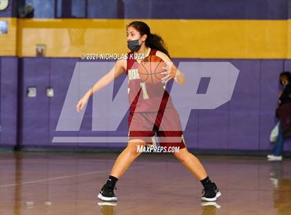 Thumbnail 3 in Downey vs. Lynwood photogallery.