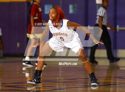 Thumbnail 1 in Downey vs. Lynwood photogallery.