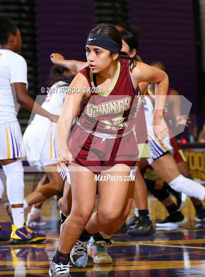 Thumbnail 3 in Downey vs. Lynwood photogallery.