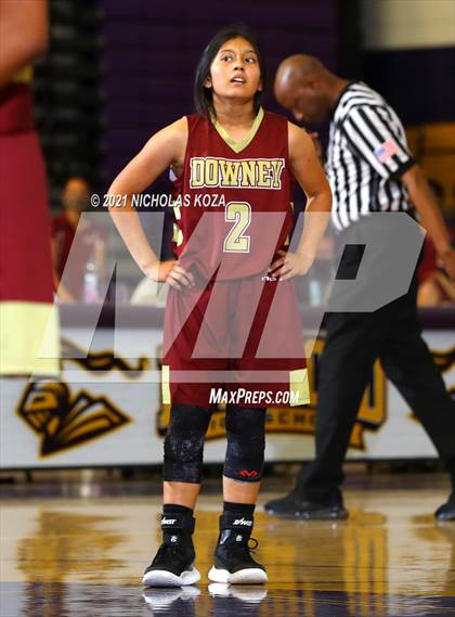Thumbnail 3 in Downey vs. Lynwood photogallery.