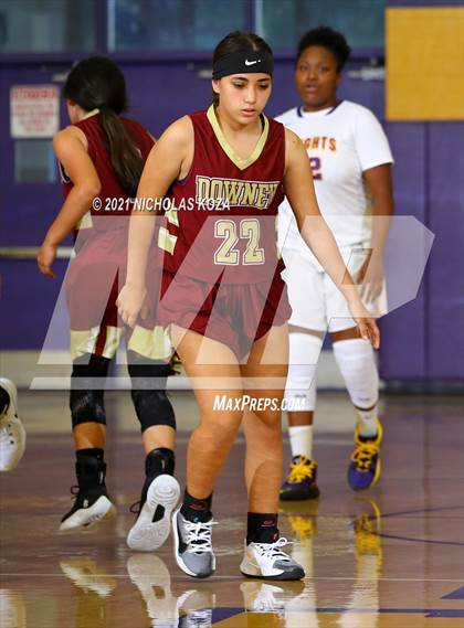 Thumbnail 2 in Downey vs. Lynwood photogallery.