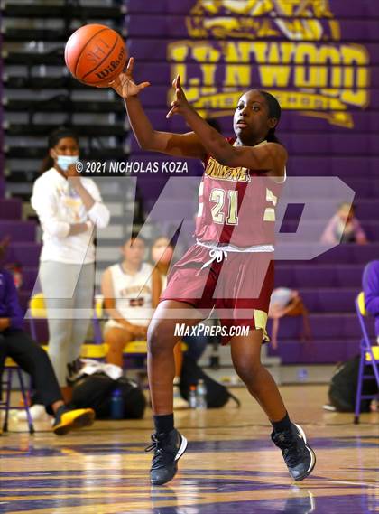 Thumbnail 3 in Downey vs. Lynwood photogallery.