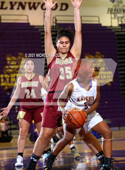 Thumbnail 3 in Downey vs. Lynwood photogallery.
