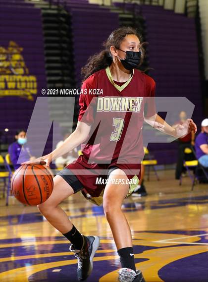Thumbnail 3 in Downey vs. Lynwood photogallery.