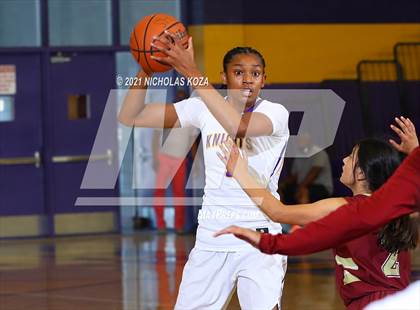 Thumbnail 1 in Downey vs. Lynwood photogallery.