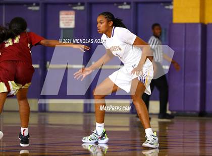 Thumbnail 1 in Downey vs. Lynwood photogallery.