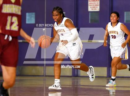 Thumbnail 3 in Downey vs. Lynwood photogallery.