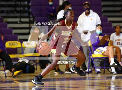 Thumbnail 2 in Downey vs. Lynwood photogallery.