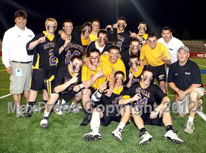 Thumbnail 2 in Sayville vs Comsewogue (Section 11 Class B Final) photogallery.