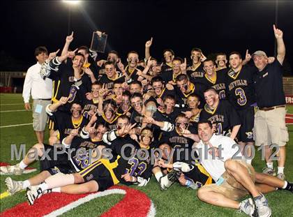 Thumbnail 3 in Sayville vs Comsewogue (Section 11 Class B Final) photogallery.