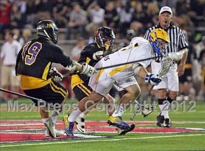 Thumbnail 3 in Sayville vs Comsewogue (Section 11 Class B Final) photogallery.