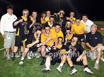 Thumbnail 3 in Sayville vs Comsewogue (Section 11 Class B Final) photogallery.