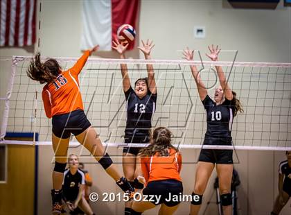 Thumbnail 3 in Steele vs. United photogallery.
