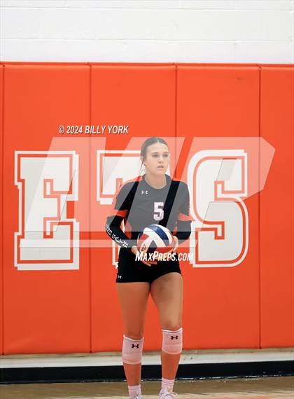 Thumbnail 3 in Grand Saline vs Mineola photogallery.